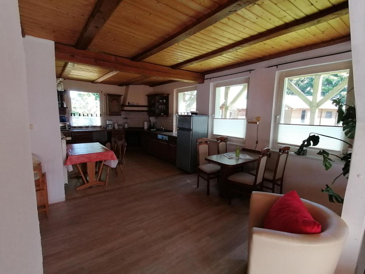 Ferienwohnung Am Haffberg Neverow Екстериор снимка